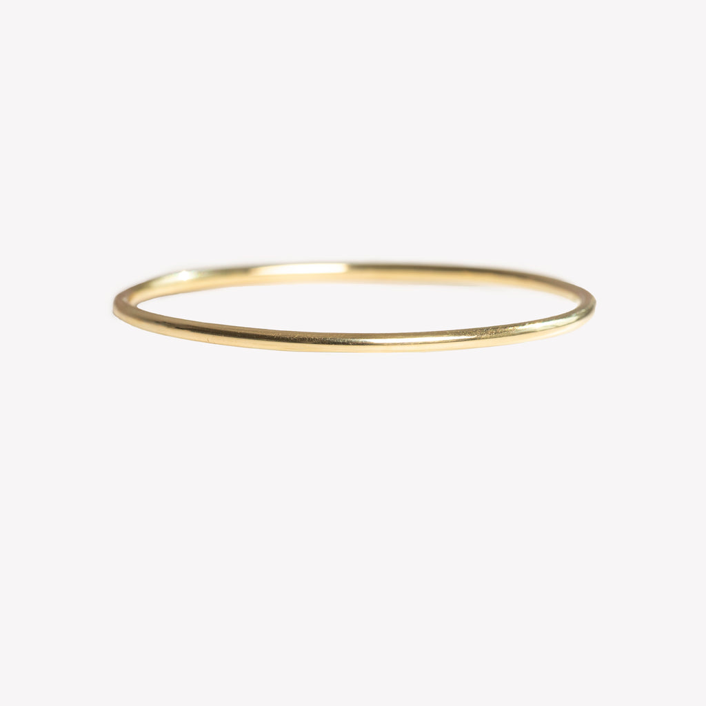 2.3mm Bangle YG Pavé | 5.5 - 6 inches